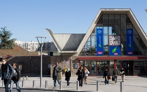 Thành phố Choisy-le-Roi một thời hoa lửa