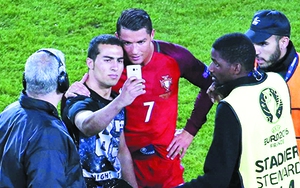 Góc nhìn 365: Ronaldo cứ việc chơi dở đi, vẫn chưa đến giờ diễn!