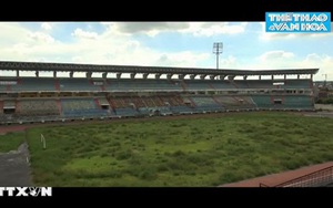 ĐỘC QUYỀN: Xót xa trước cảnh sân Ninh Bình xuống cấp trầm trọng, chỉ thích hợp... nuôi dê