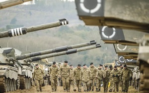 Sức mạnh NATO không suy chuyển sau 'phát súng' Brexit