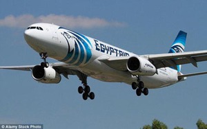 Vụ mất tích máy bay MS804: Có khói trong máy bay trước khi rơi