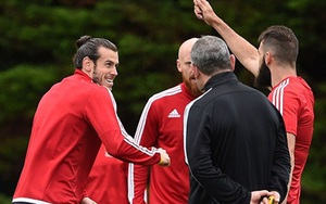 Gareth Bale và đồng đội tập luyện như đùa trước trận quyết đấu với Bỉ