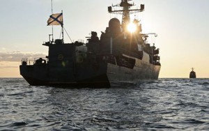 Mỹ lại cáo buộc tàu 'Yaroslav Mudryi' của Nga tiến gần nguy hiểm với tàu tuần dương