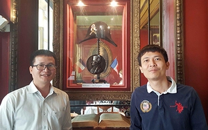 Thư EURO: Đến quán cà phê đầu tiên ở Paris