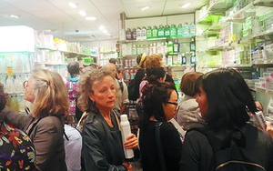 Thư EURO: Paris mùa 'xôn'