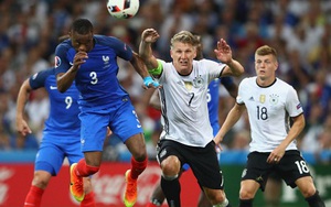 Những cánh tay 'vô duyên' và 'oan nghiệt' của tuyển Đức