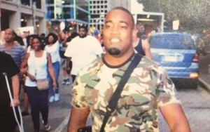 Ba cảnh sát Mỹ thiệt mạng vì tay súng bắn tỉa giấu mặt trong cuộc biểu tình