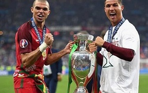 Cộng đồng mạng ngây ngất với chức vô địch EURO 2016 của Bồ Đào Nha