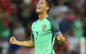 Sir Alex: 'Ronaldo đặc biệt vì có thể chơi đỉnh cao hơn 10 năm'