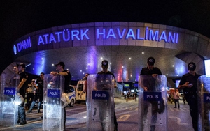 VIDEO: Đảo chính ở Thổ Nhĩ Kỳ chưa làm người Việt nào bị ảnh hưởng