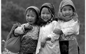 'Ánh sáng từ tâm' gây quỹ ủng hộ trẻ em nghèo