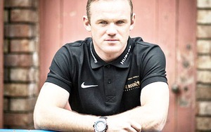 Wayne Rooney đã nói gì về Mourinho, Ibra, và Pogba?