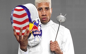 Nghề tay trái của VĐV Olympic: Từ người mẫu đến người đưa thư