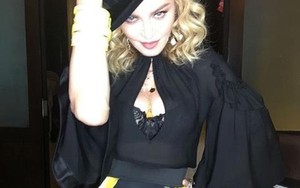 Madonna chào tuổi 58 bằng màn... thử xương