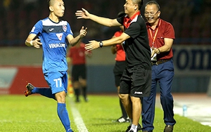 Nghiêm Xuân Tú: Từ sân phủi thành sao V-League