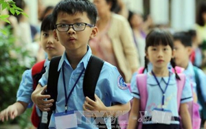 Cả nước đồng loạt khai giảng lúc 7h30 phút sáng 5/9