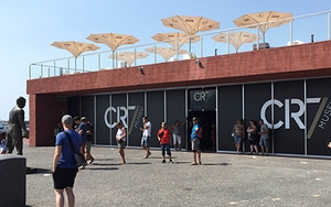 Ronaldo kiếm bộn tiền nhờ ý tưởng của anh trai