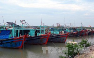 'Nín thở' theo dõi siêu bão Meranti đổ bộ biển Đông