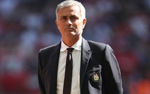 Chỉ một thay đổi so với Sir Alex và Van Gaal, Mourinho chinh phục tất cả cầu thủ M.U