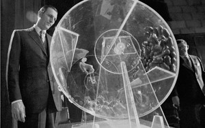 Chơi xổ số bằng chính sinh mạng