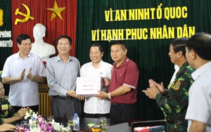 Vụ thảm sát 4 bà cháu: Lãnh đạo Quảng Ninh trực tiếp tới Hải Phòng 'thưởng nóng' Ban chuyên án