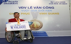 Lực sĩ Lê Văn Công được thêm 10.000 USD tiền thưởng