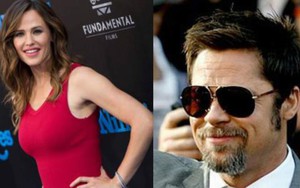 Jennifer Garner: 'Brad và tôi đang hẹn hò'