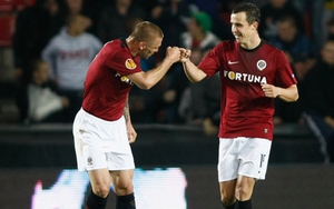 ĐẶC BIỆT: Phân biệt giới tính, nam cầu thủ phải tập cùng đội nữ