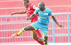 V.League 'đỏ mắt tìm người'