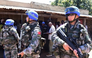 Lính gìn giữ hòa bình Trung Quốc bị tố 'bỏ trận địa', Bắc Kinh nổi giận đùng đùng