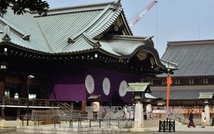 Hàn Quốc và Trung Quốc 'nổi giận' vì nghị sĩ Nhật Bản viếng đền Yasukuni