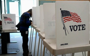 Mỹ dọa truy tố các nhà ngoại giao Nga nếu xuất hiện tại các điểm bỏ phiếu