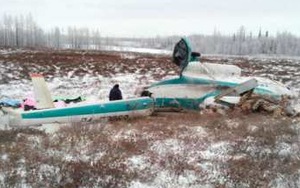 Tin mới nhất về rơi trực thăng Nga: Tìm thấy 3 người sống sót trong số 22 người