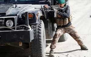 KINH HOÀNG: Phiến quân IS xử tử gần 300 nam giới và bé trai