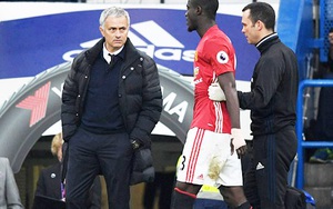 Eric Bailly nghỉ 2 tháng, Man United khốn đốn