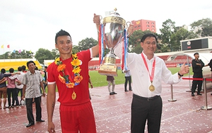 CLB TP.HCM có HLV từ Olympic Lyon