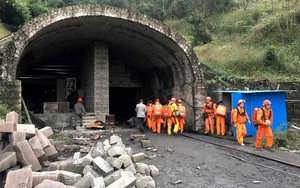 Tang tóc bao trùm mỏ than ở Trung Quốc: Đã có 15 người chết...