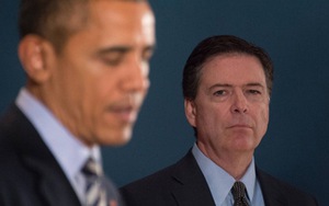 Chồng bà Clinton từng 'trảm' Giám đốc FBI; ông Obama có dám?
