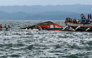Vụ đắm thuyền ở Indonesia: Đã có 54 người thiệt mạng