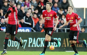 ĐIỂM NHẤN Swansea 1-3 Man United: 'Pogbahimovic' tỏa sáng, Carrick vẫn là 'thần tài'