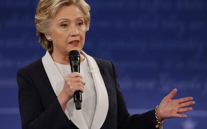 Phản ứng mới nhất của bà Hillary Clinton sau khi thất cử