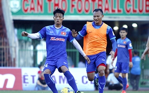 HLV Hữu Thắng đau đầu vì quyết định loại người