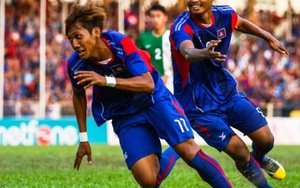 'Ronaldo Campuchia' khuynh đảo AFF Cup để chào hàng châu Á