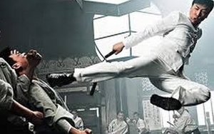 Chân Tử Đan in dấu tay trên Đại lộ Hollywood