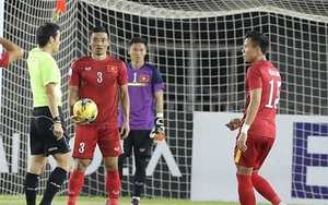 SỐC: 'Messi' Campuchia khiến Đình Luật nhận thẻ đỏ rời sân