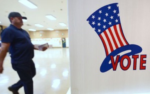 Kiểm lại phiếu bầu cử Mỹ đến hồi kết: Hillary Clinton liệu có thể lật ngược kết quả?