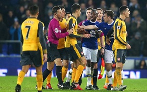 Vì sao đến giai đoạn KHỐC LIỆT Arsenal lại có dấu hiệu đi xuống?