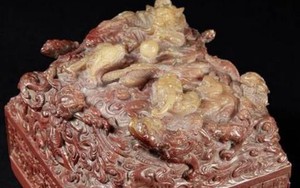 Ngọc tỷ của Hoàng đế Trung Quốc Càn Long được bán với giá kỷ lục