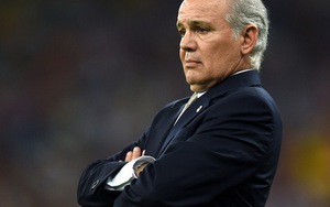 Thầy cũ Messi sẽ thay Kiatisak dẫn dắt tuyển Thái Lan?