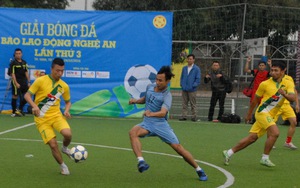 Quang Tình, Hồng Việt tranh tài cùng sao trẻ SLNA